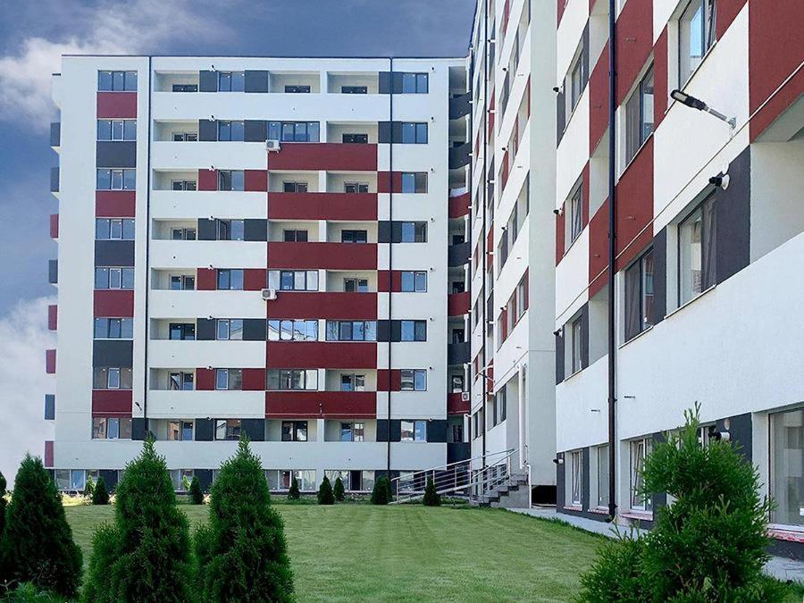 Militari Comfort Apartment Rosu Bagian luar foto